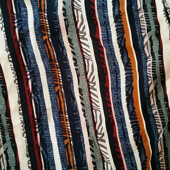 BCBG PINSTRIPE ROMPER - Picture 2 of 2